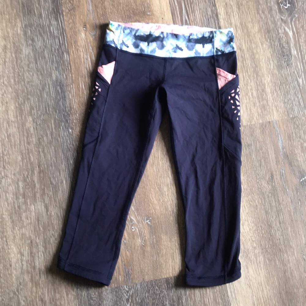 Girls capris size 10